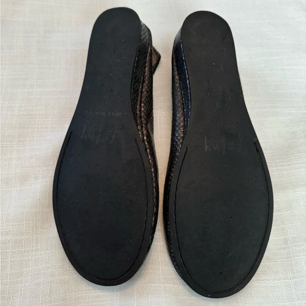 Genuine Leather ballet flats Lagenlook Fslny Italy Size 9 Gray shimmer Fairycore